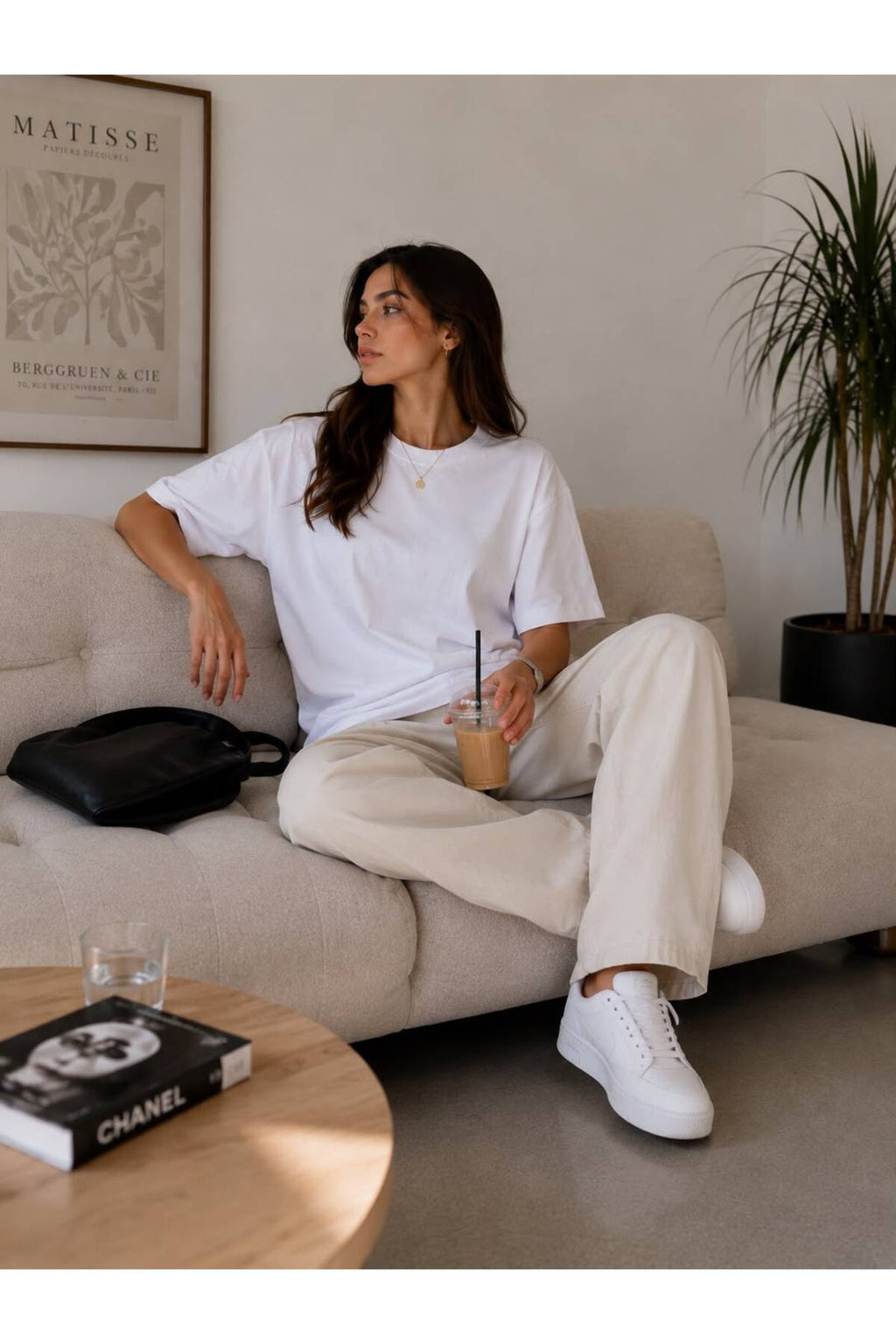 Beyaz Oversize Basic Tişört Bisiklet Yaka