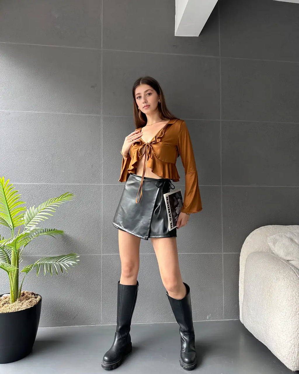 Fırfır Detaylı Önü Bağlamalı Crop Bluz - WEST CLUB