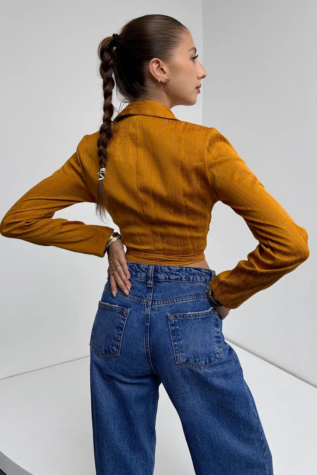 Gömlek Yaka Beli Bağlamalı Crop Bluz - WEST CLUB