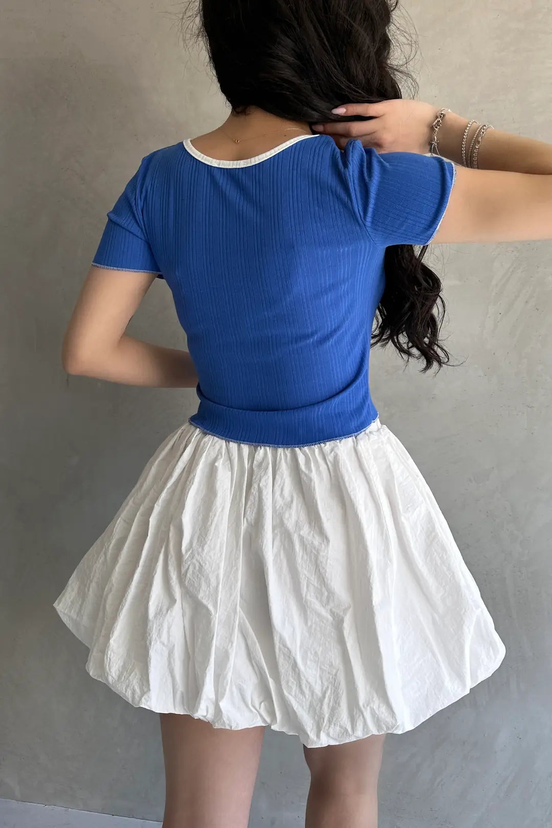 Havuz Yaka Biye Detaylı Crop Bluz - WEST CLUB