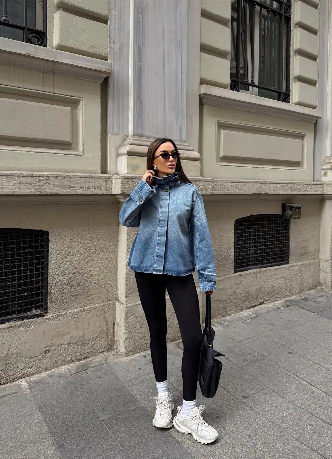 Yaka Detaylı Rahat Kesim Denim Ceket - WEST CLUB