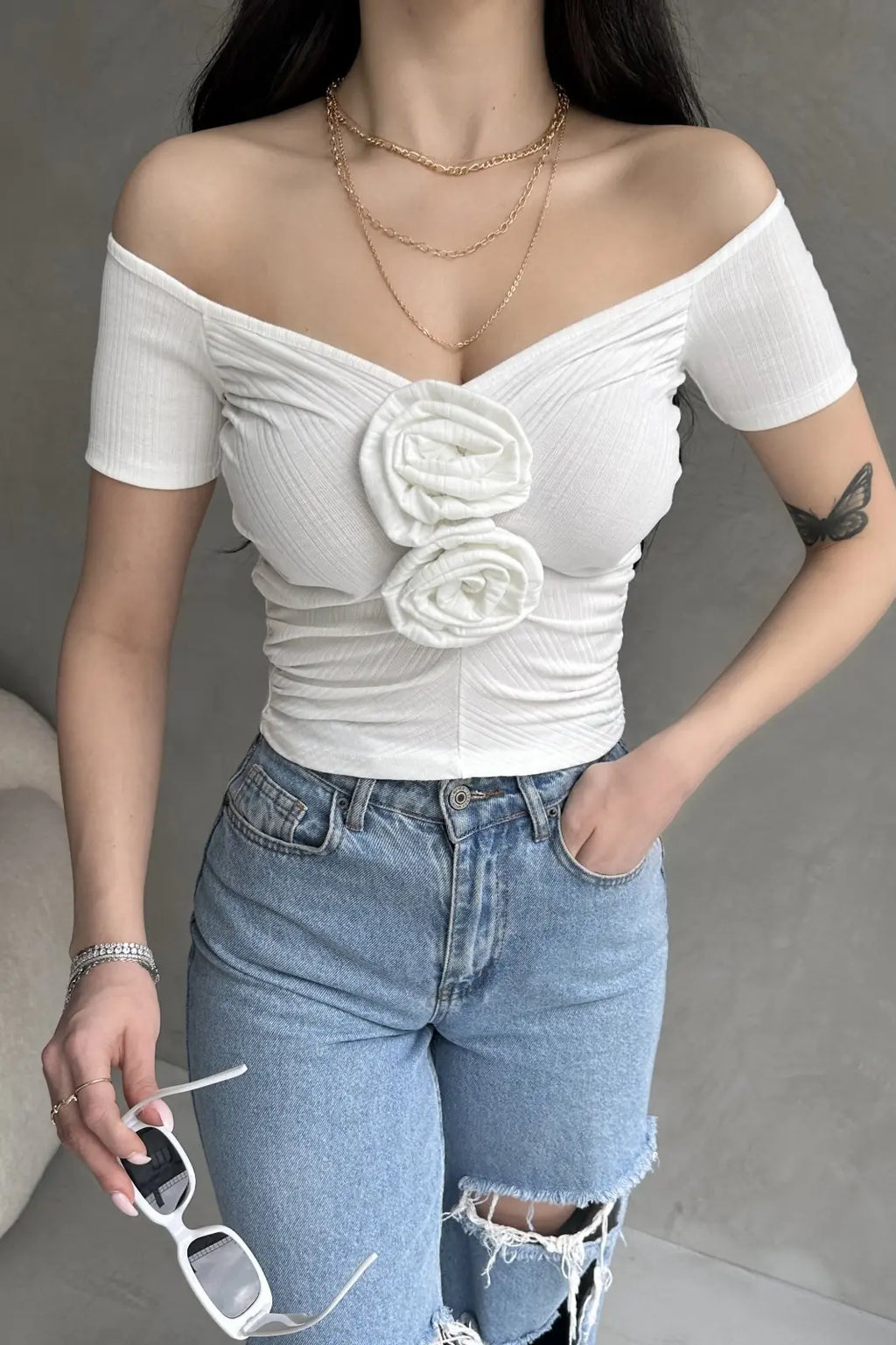 Kayık Yaka Gül Detaylı Crop Bluz - WEST CLUB