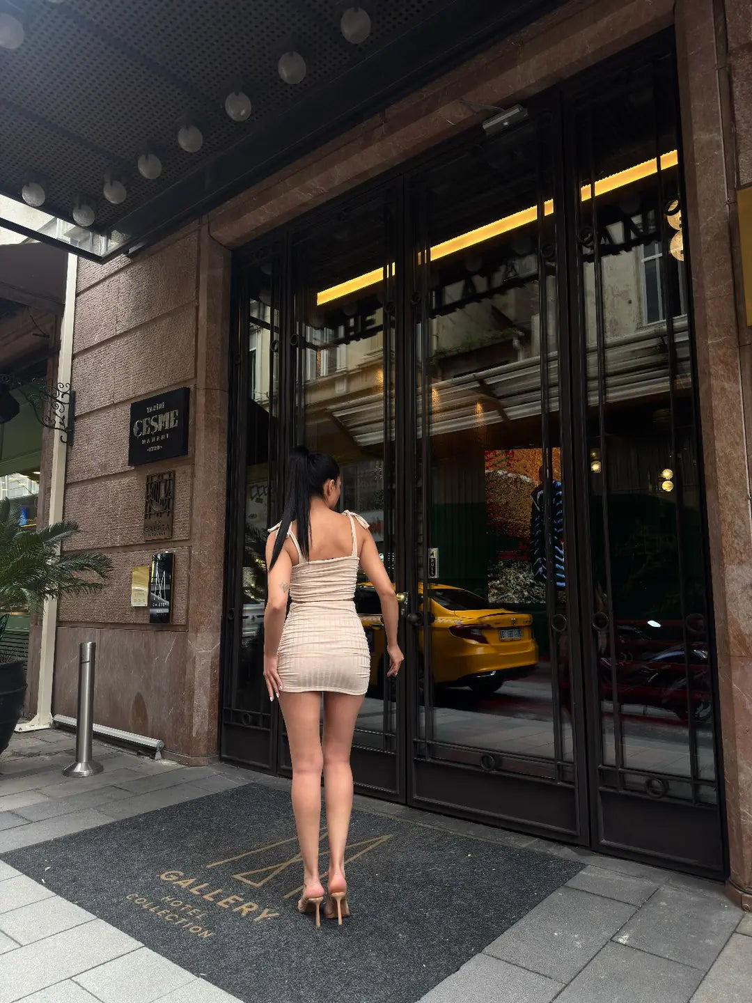 Bağcık Detaylı Crop Bluz Ve Etek İkili Takım - WEST CLUB