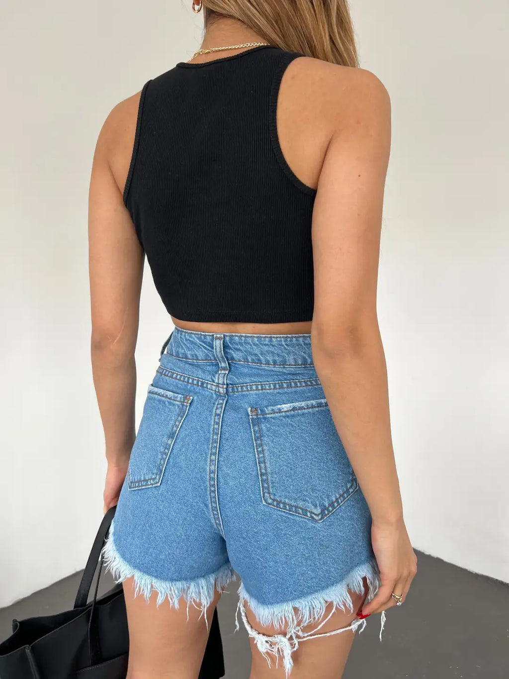 Yıkamalı Lazer Yırtıklı Mini Denim Şort - WEST CLUB