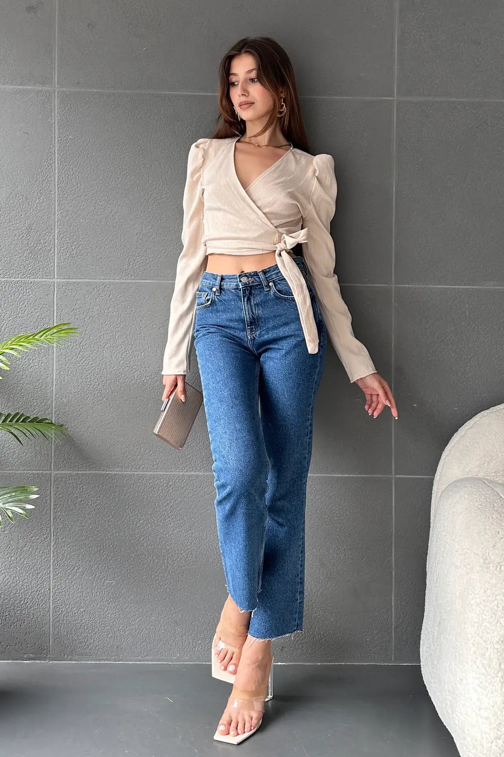 Kruvaze Yaka Beli Kuşaklı Crop Bluz - WEST CLUB
