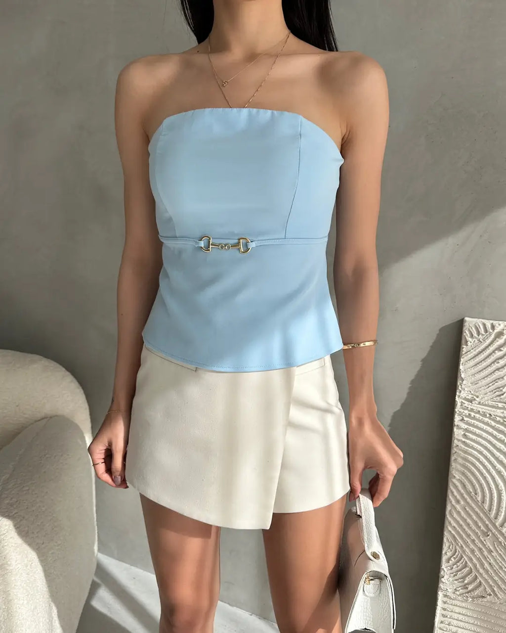 Straplez Beli Toka Detaylı Crep Bluz - WEST CLUB