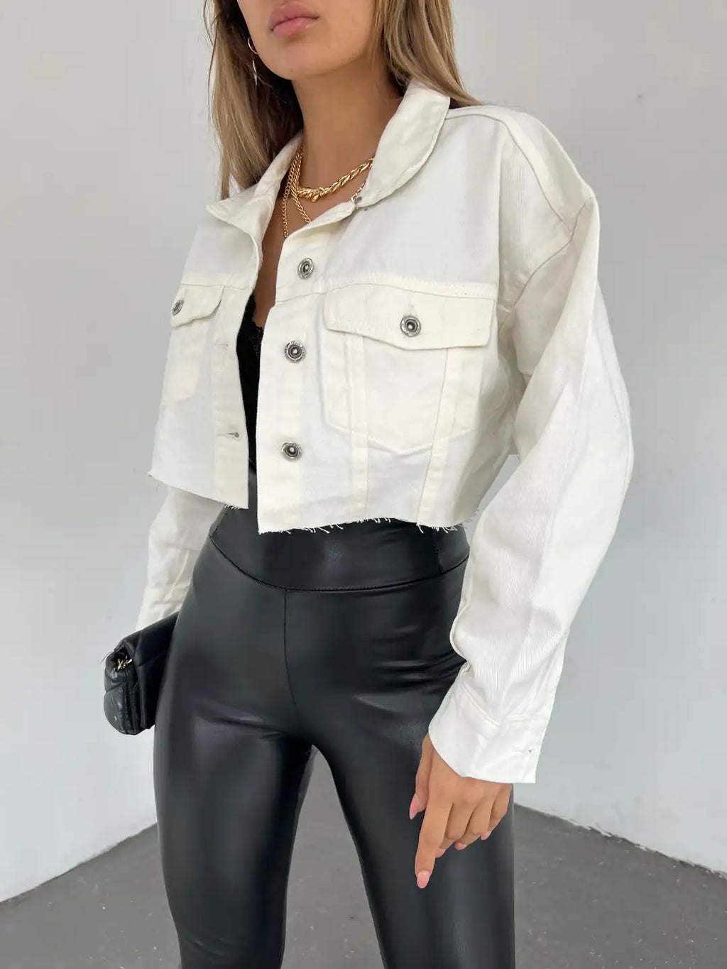 Çift Cepli Yıkamalı Crop Denim Ceket - WEST CLUB