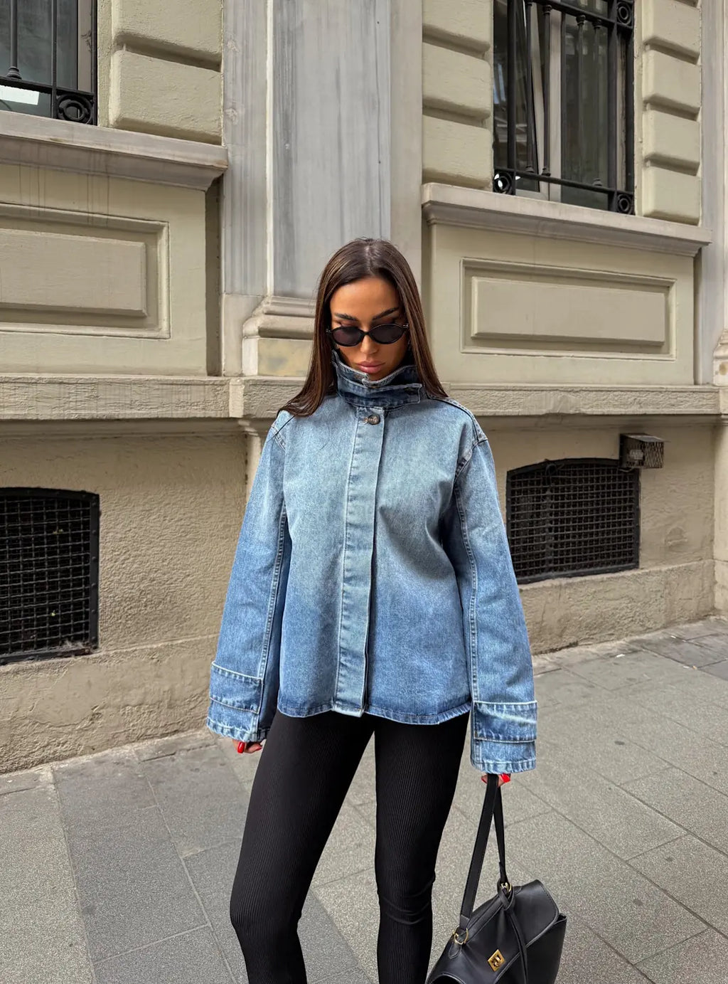 Yaka Detaylı Rahat Kesim Denim Ceket - WEST CLUB