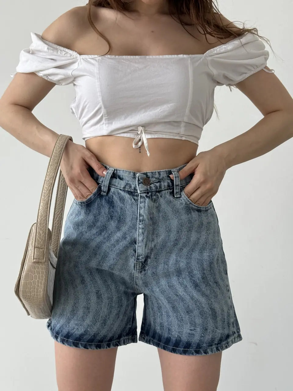 Paçası Püsküllü Desenli Denim Şort - WEST CLUB