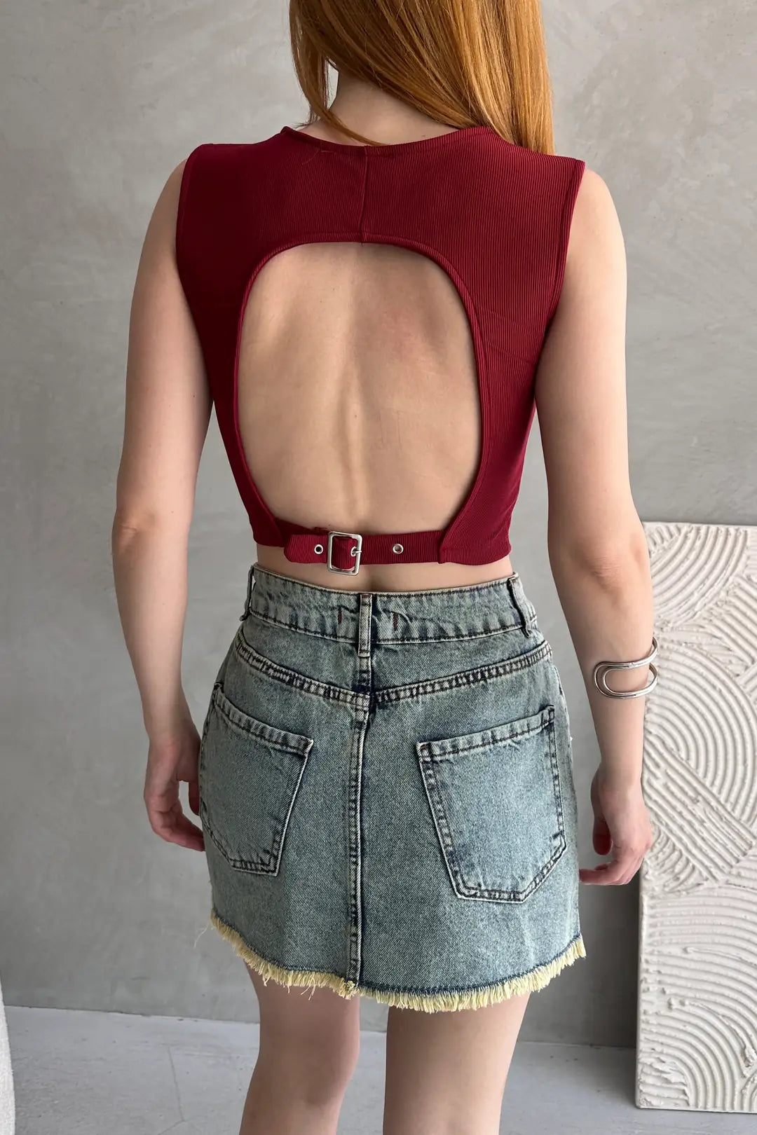 Sırtı Kemer Detaylı Kaşkorse Crop Bluz - WEST CLUB
