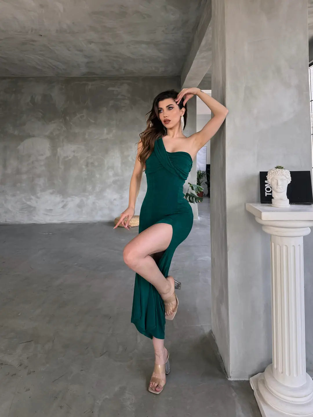 Tek Omuz Derin Yırtmaç Detaylı Buzzy Elbise - WEST CLUB