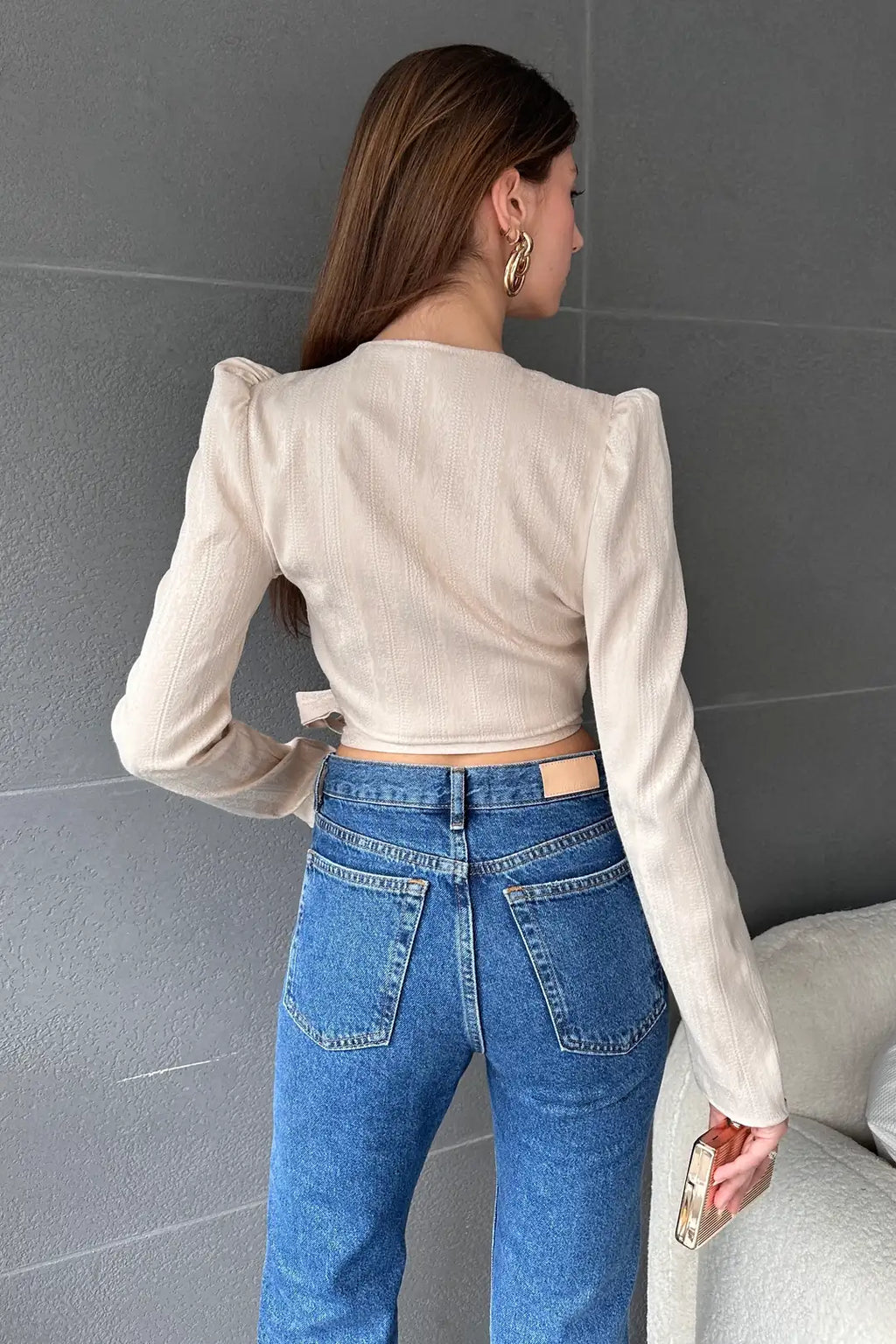 Kruvaze Yaka Beli Kuşaklı Crop Bluz - WEST CLUB