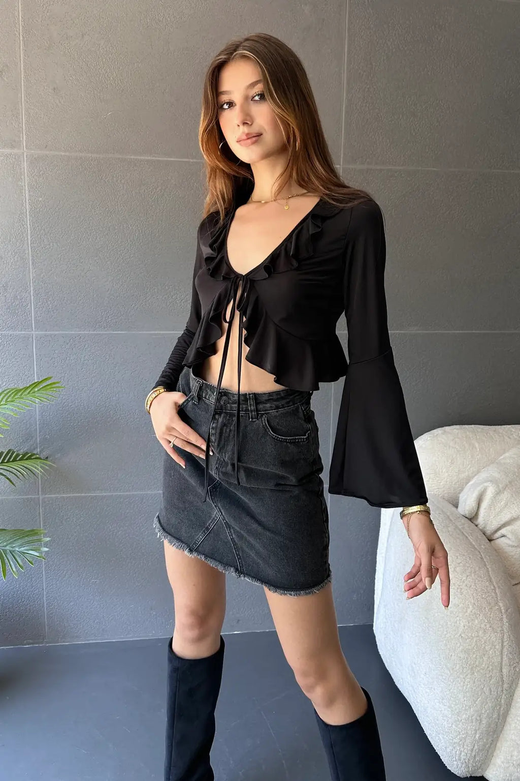 Fırfır Detaylı Önü Bağlamalı Crop Bluz - WEST CLUB