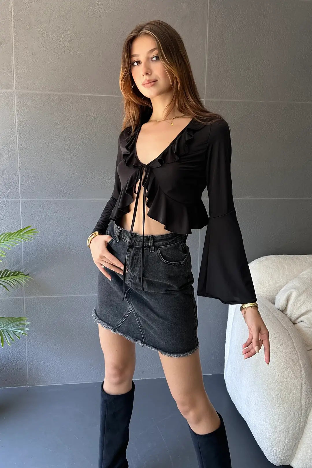 Fırfır Detaylı Önü Bağlamalı Crop Bluz - WEST CLUB