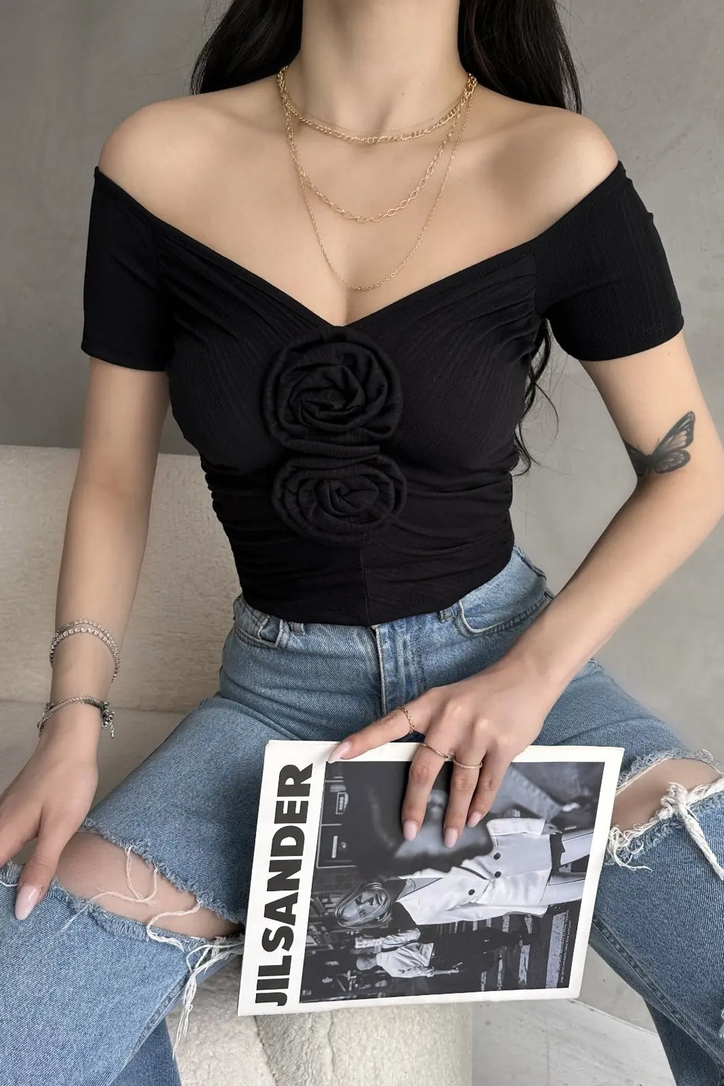 Kayık Yaka Gül Detaylı Crop Bluz - WEST CLUB