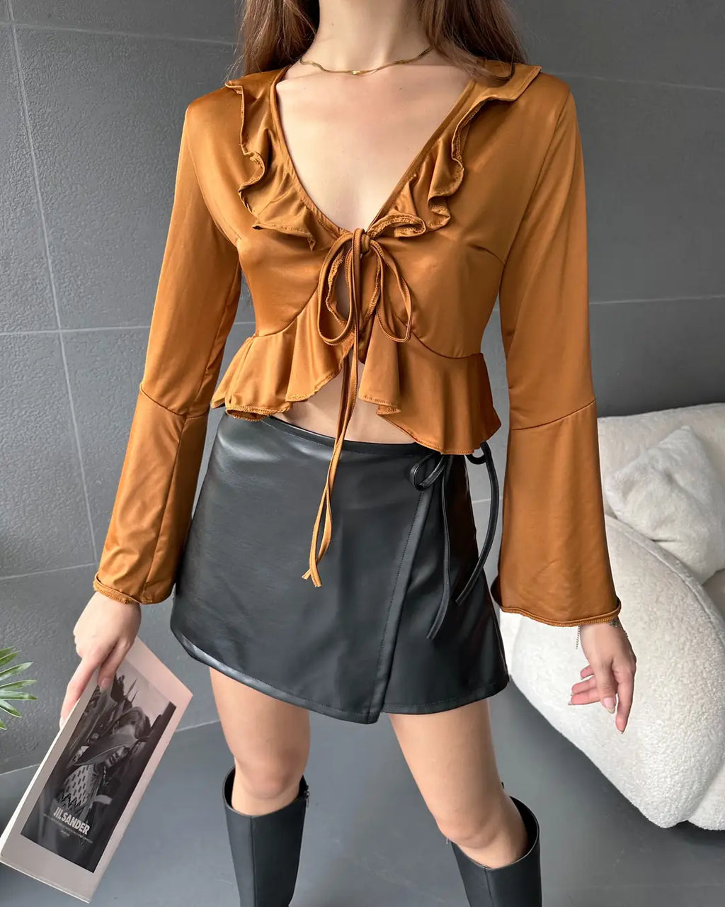 Fırfır Detaylı Önü Bağlamalı Crop Bluz - WEST CLUB