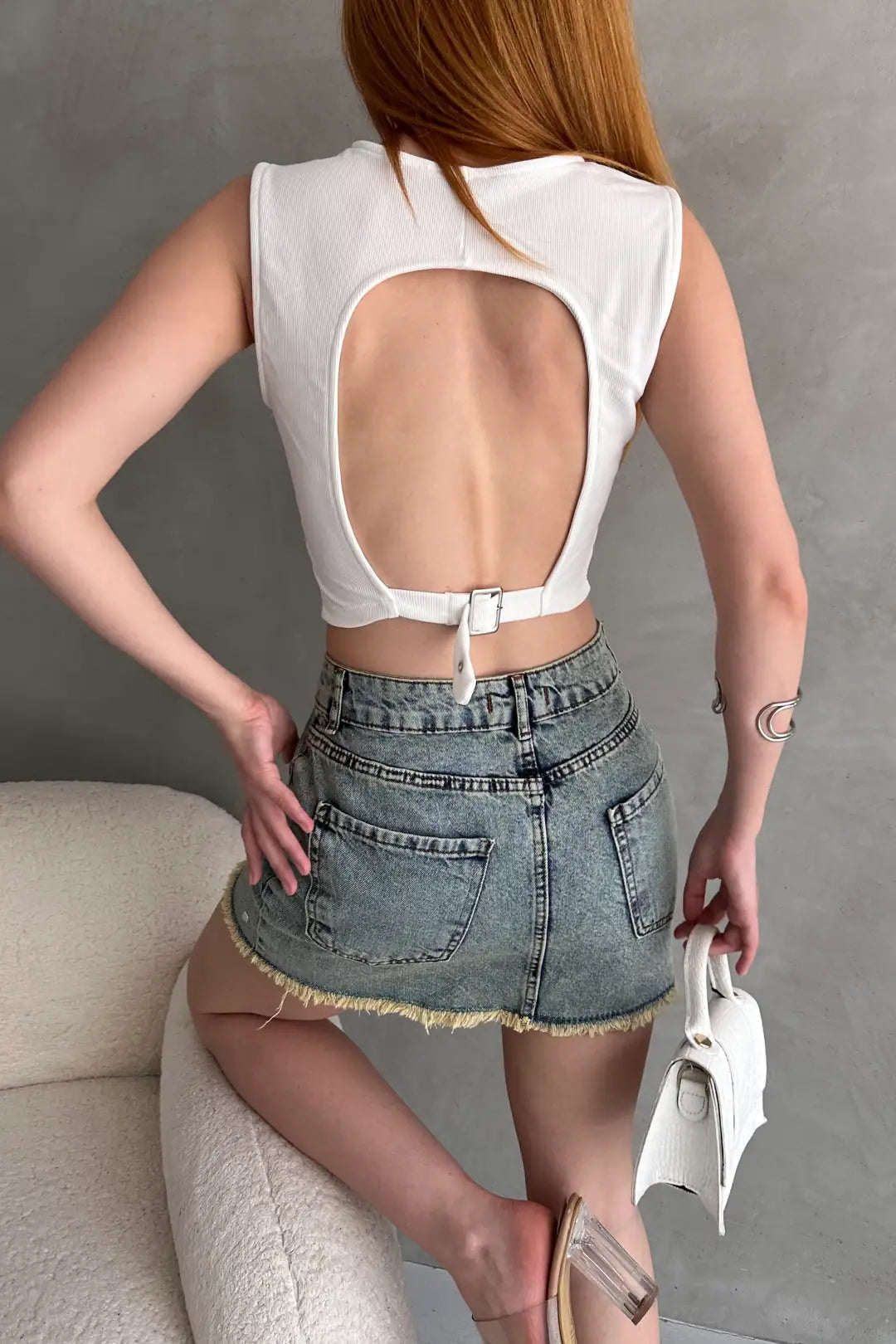 Sırtı Kemer Detaylı Kaşkorse Crop Bluz - WEST CLUB