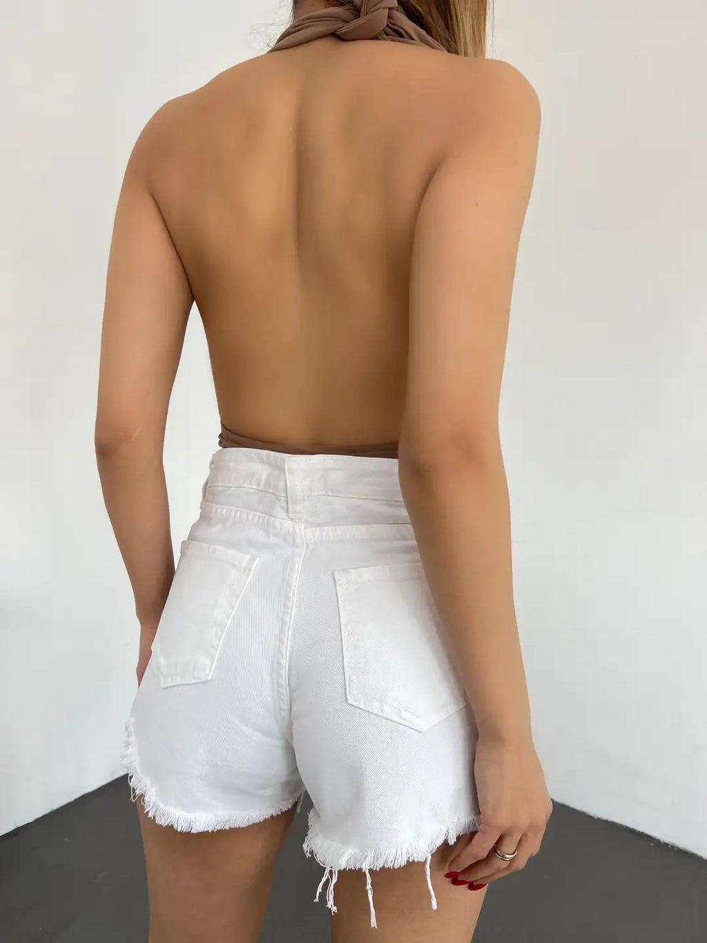Yıkamalı Lazer Yırtıklı Mini Denim Şort - WEST CLUB